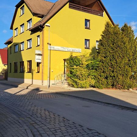 Hotel Garni Pension Zur Lutherstadt 루터슈타트아이슬레벤 외부 사진