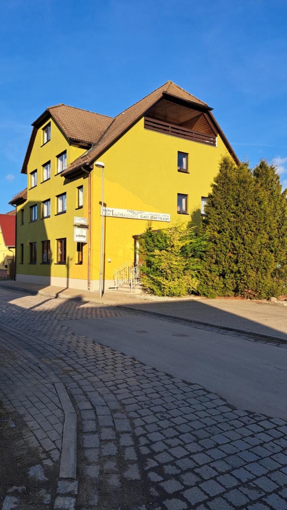 Hotel Garni Pension Zur Lutherstadt 루터슈타트아이슬레벤 외부 사진