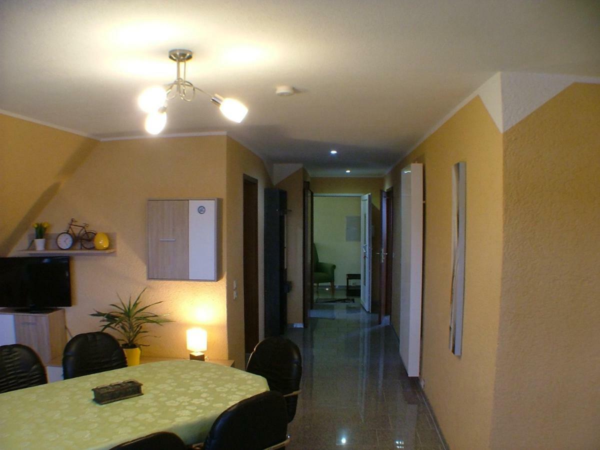 Hotel Garni Pension Zur Lutherstadt 루터슈타트아이슬레벤 외부 사진