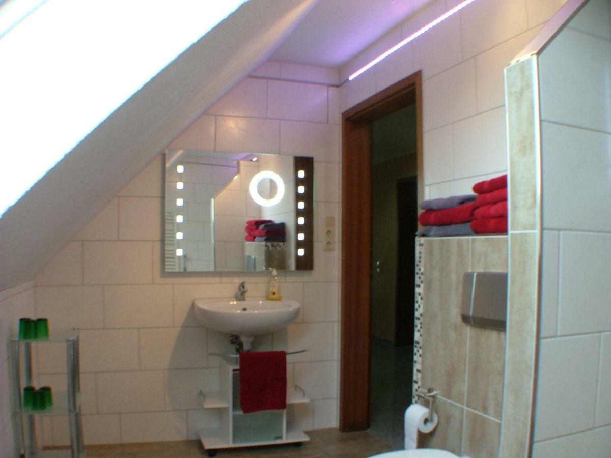 Hotel Garni Pension Zur Lutherstadt 루터슈타트아이슬레벤 외부 사진